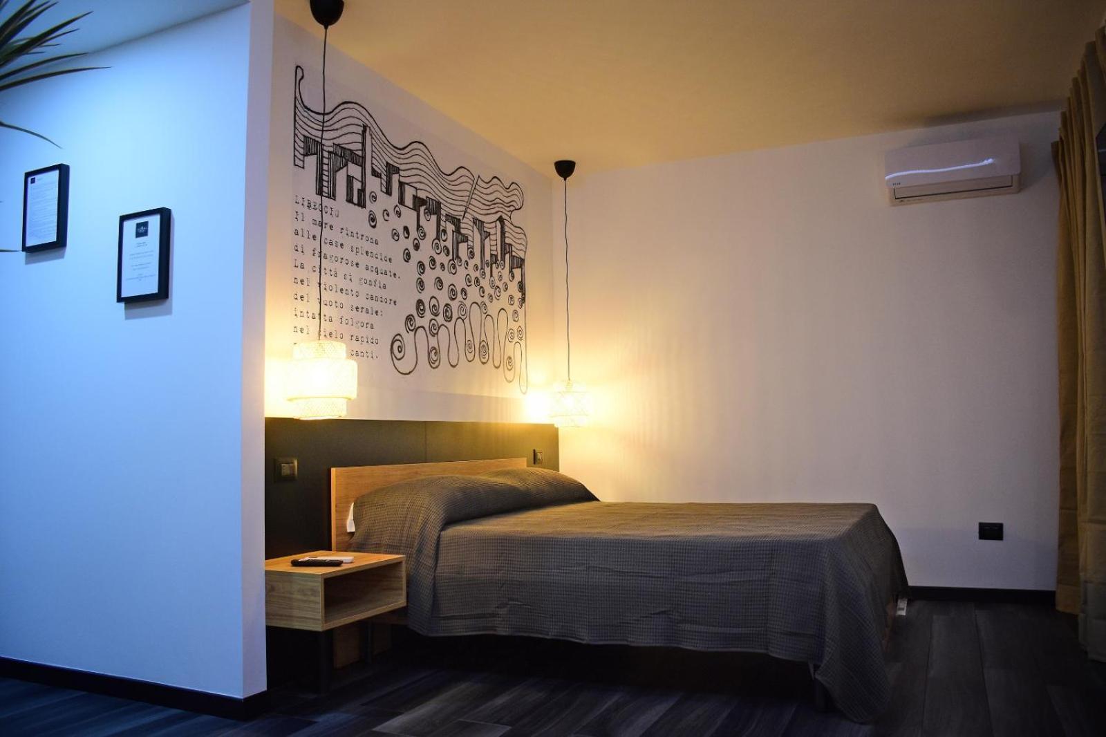 살레르노 La Dimora Del Re B&B 외부 사진